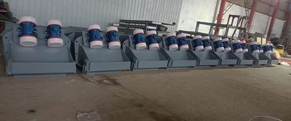 振动给料机振动不下料 振动给料机振动不下料