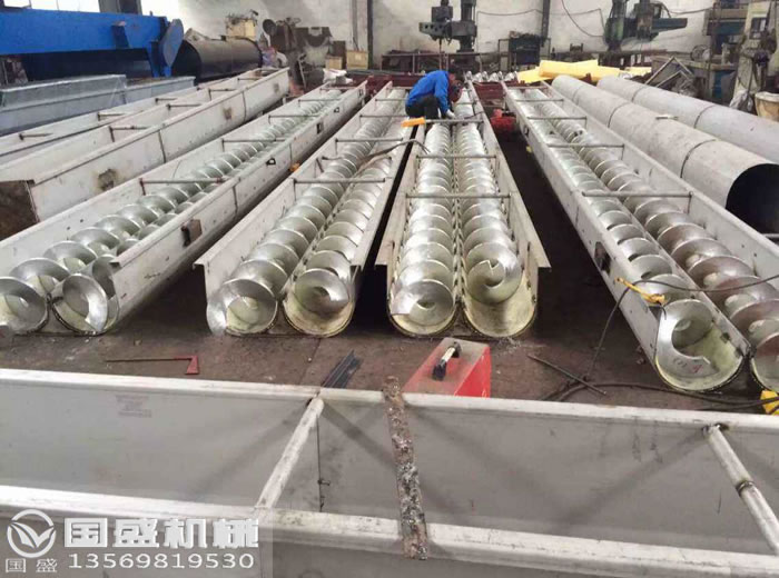 U型螺旋给料机 U型螺旋给料机